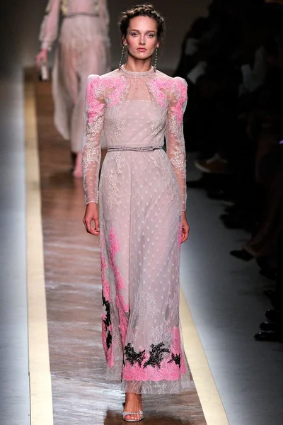 Look 33
